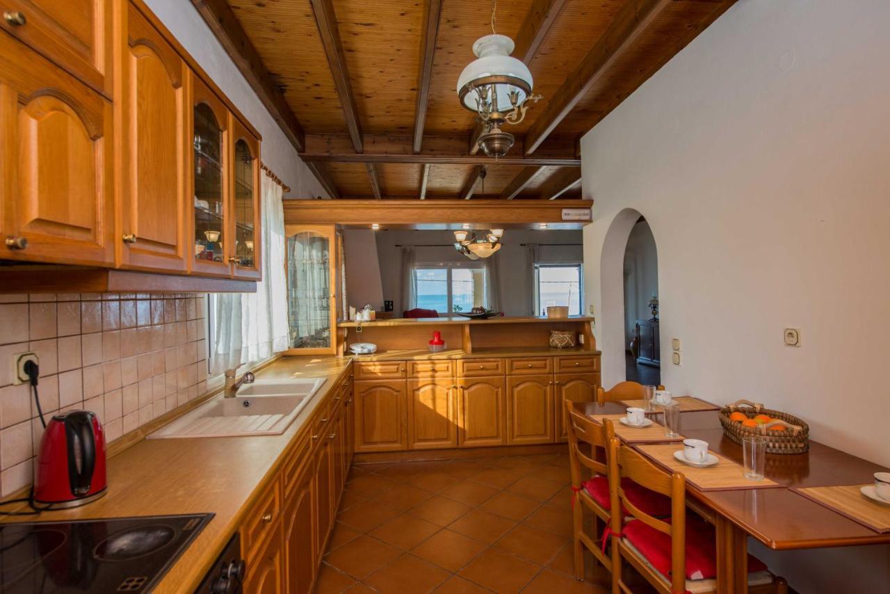 Frosos Beachfront Maisonette Acharavi 阿查拉维 外观 照片