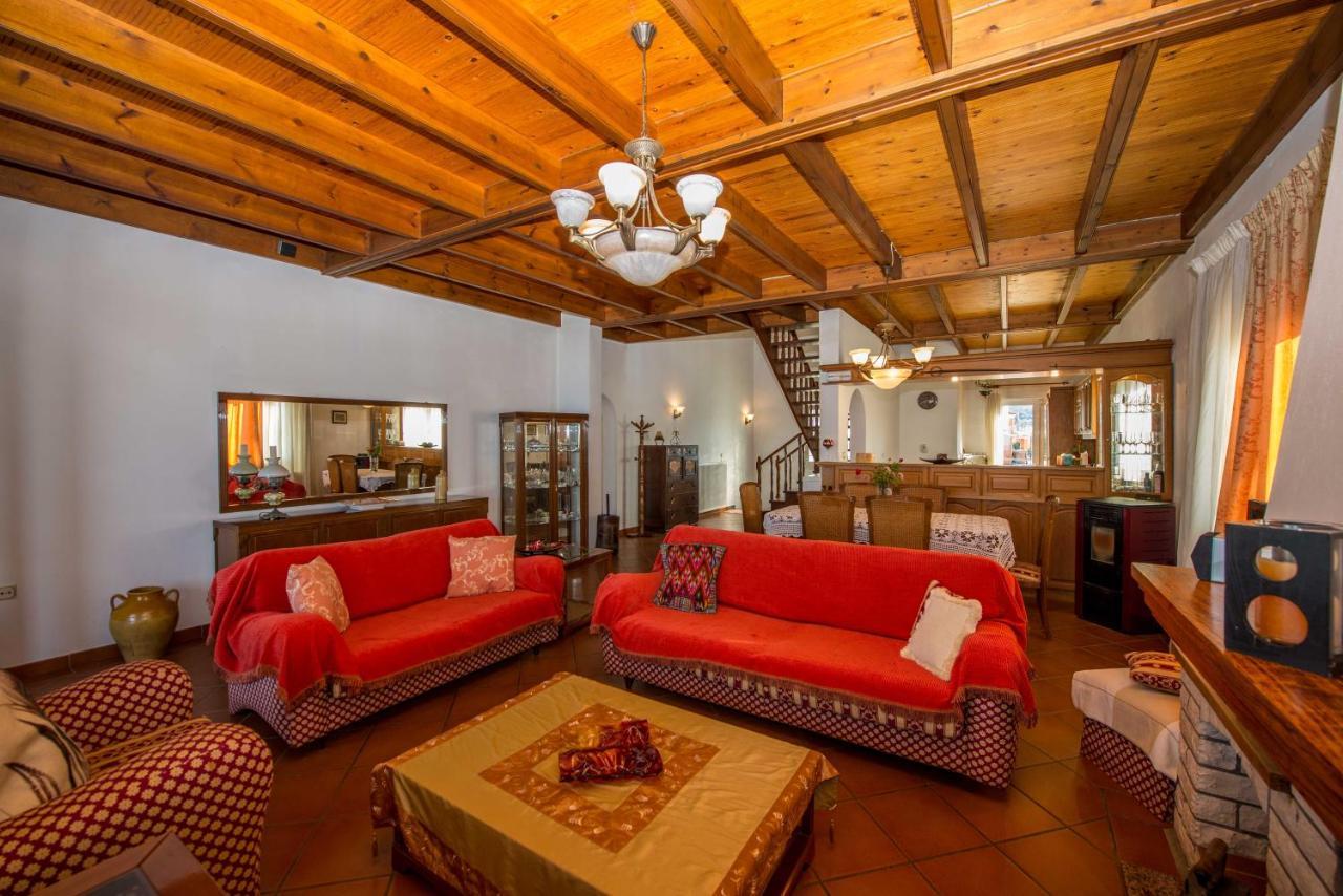Frosos Beachfront Maisonette Acharavi 阿查拉维 外观 照片
