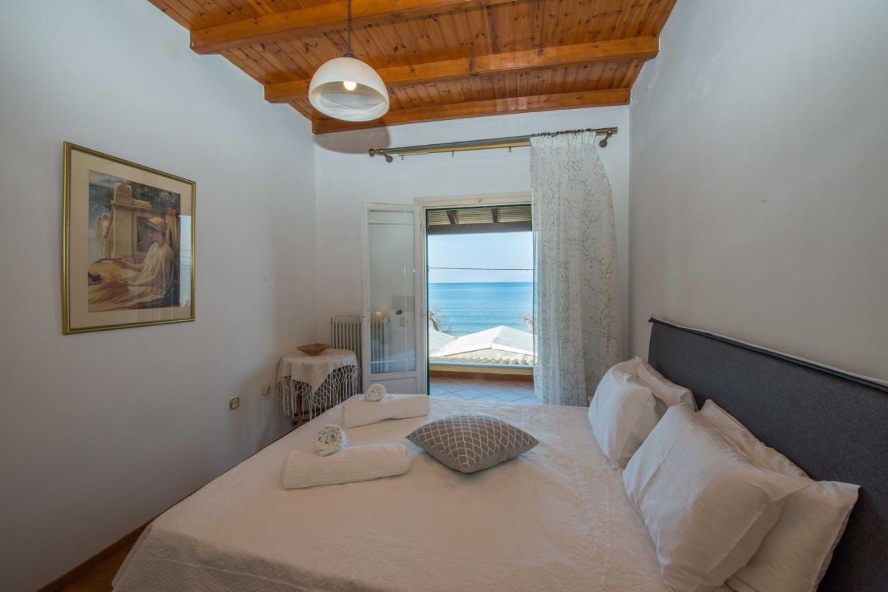 Frosos Beachfront Maisonette Acharavi 阿查拉维 外观 照片