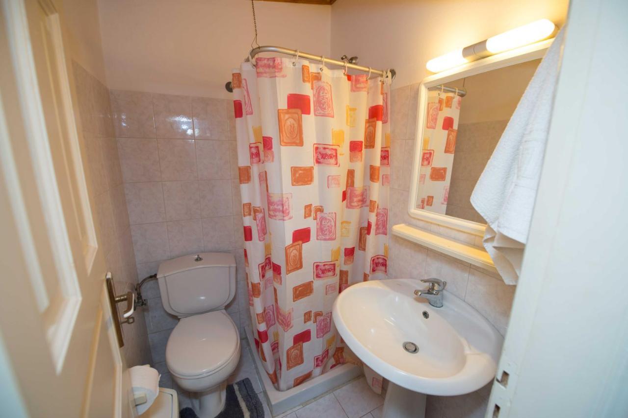 Frosos Beachfront Maisonette Acharavi 阿查拉维 外观 照片
