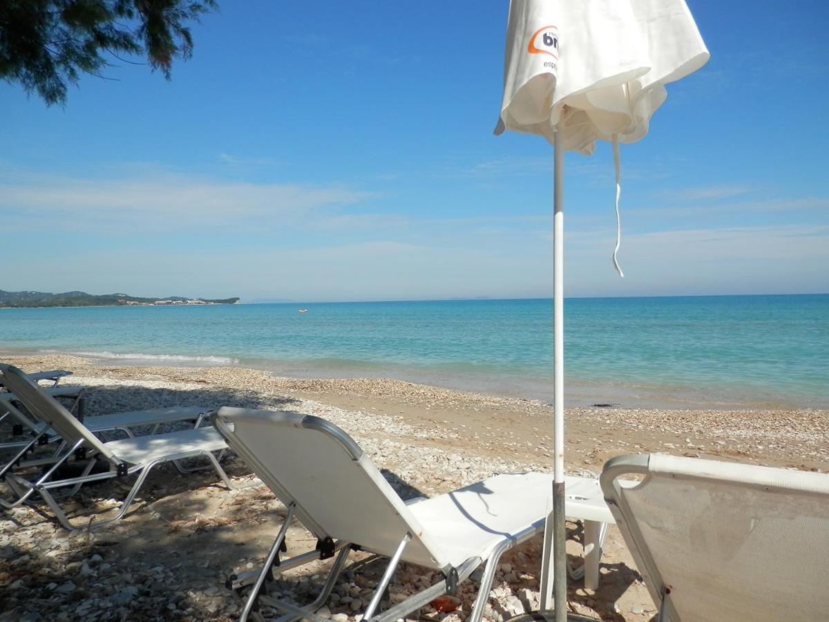 Frosos Beachfront Maisonette Acharavi 阿查拉维 外观 照片